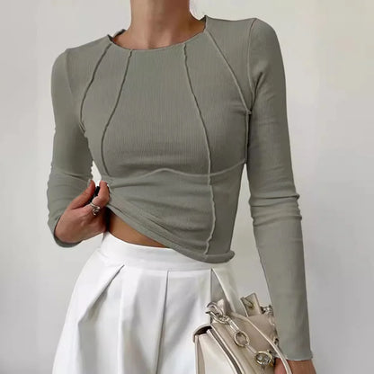 THE RELAXED TOP